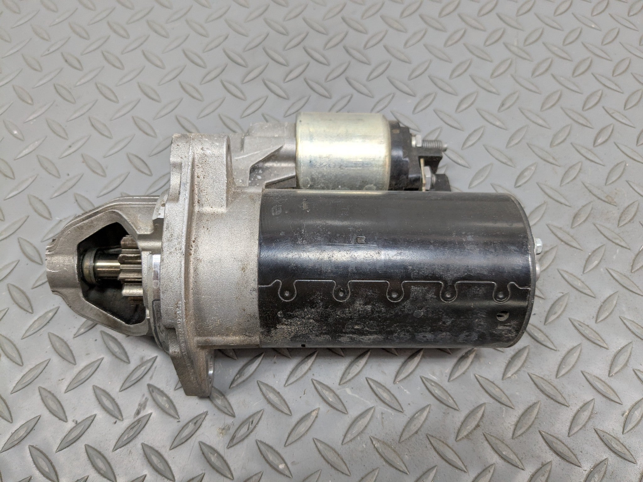 2014 - 2016 BMW 528I OEM ENGINE STARTER MOTOR ASSEMBLY