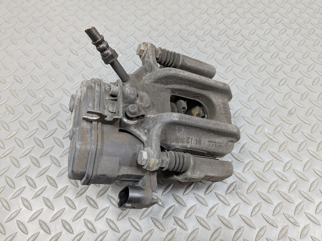 2014 - 2016 BMW 528I OEM BRAKE CALIPER ASSEMBLY REAR LEFT DRIVER SIDE