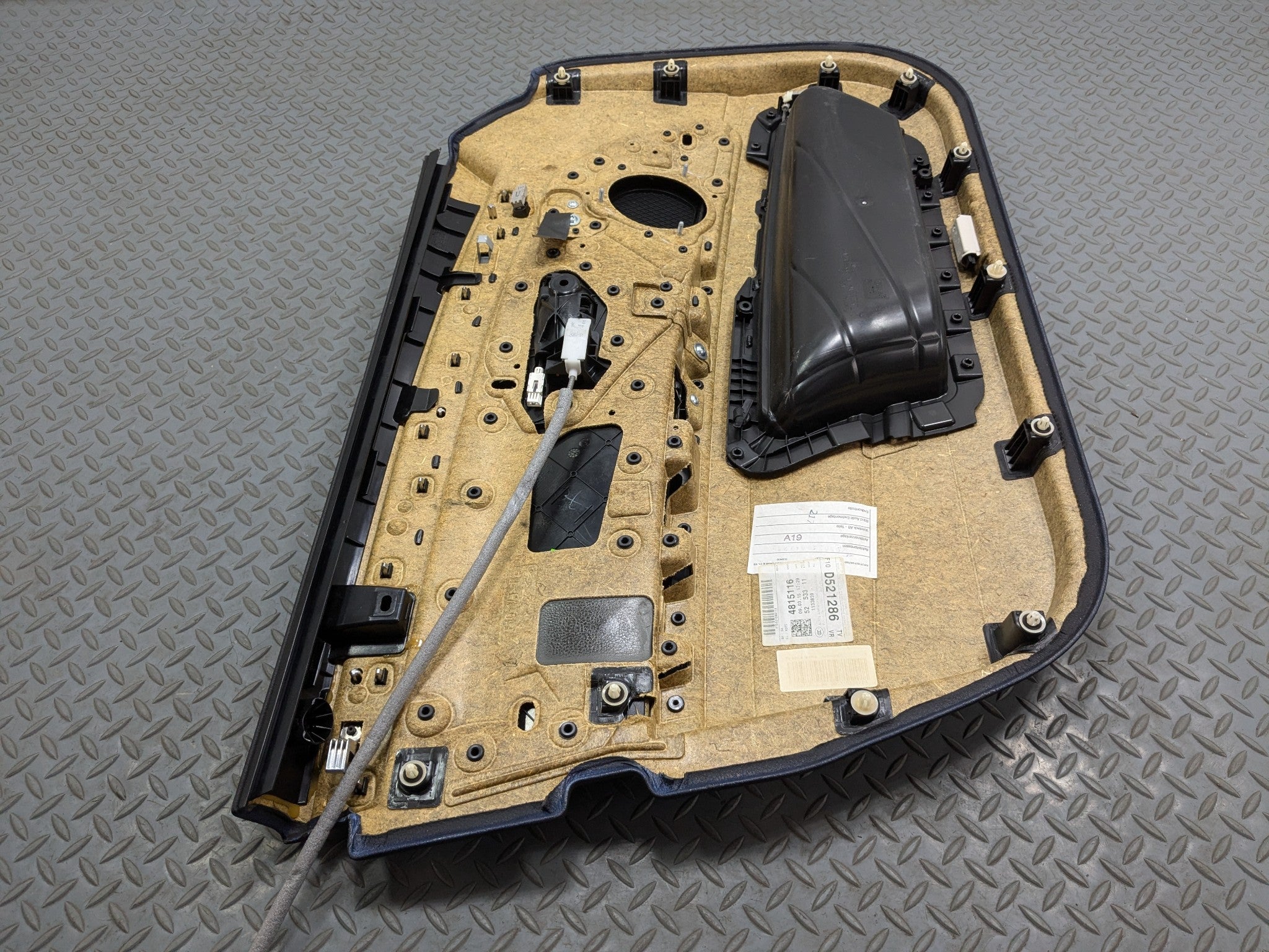 2014 - 2016 BMW 528I OEM INTERIOR DOOR TRIM PANEL FRONT RIGHT PASSENGER SIDE