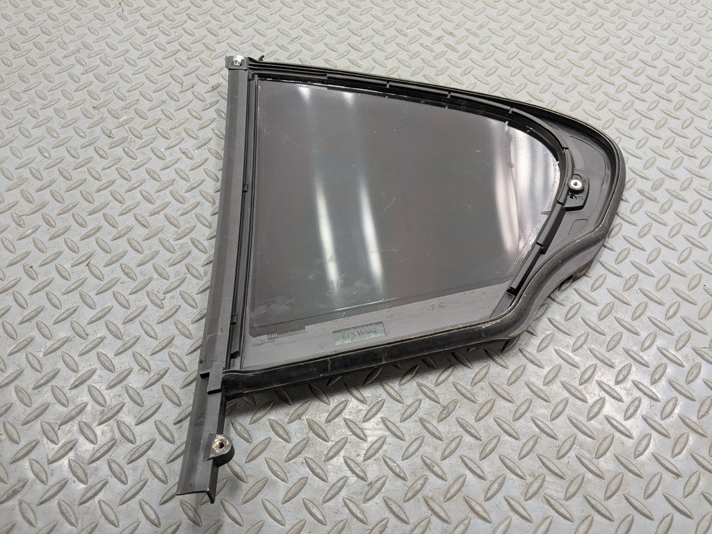 2014 - 2016 BMW 528I OEM WINDOW VENT GLASS WITH PRIVACY TINT REAR RIGHT SIDE
