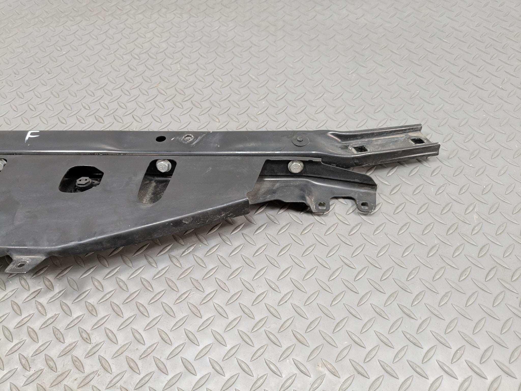 2014 - 2016 BMW 528I OEM RADIATOR SUPPORT MOUNT BRACKET TIE BAR FRONT UPPER