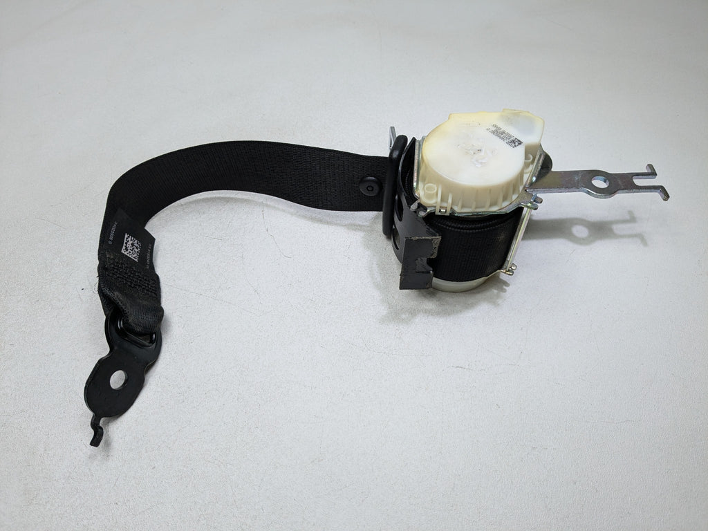 2014 - 2016 BMW 528I OEM SEAT BELT RETRACTOR REAR LEFT DRIVER SIDE
