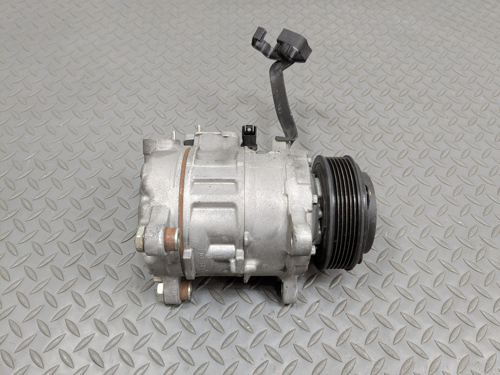 2014 - 2016 BMW 528I OEM AC AIR CONDITIONING AIR COMPRESSOR PUMP UNIT