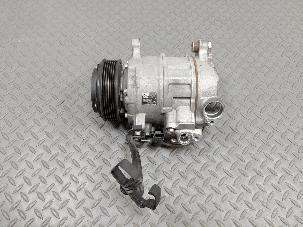 2014 - 2016 BMW 528I OEM AC AIR CONDITIONING AIR COMPRESSOR PUMP UNIT