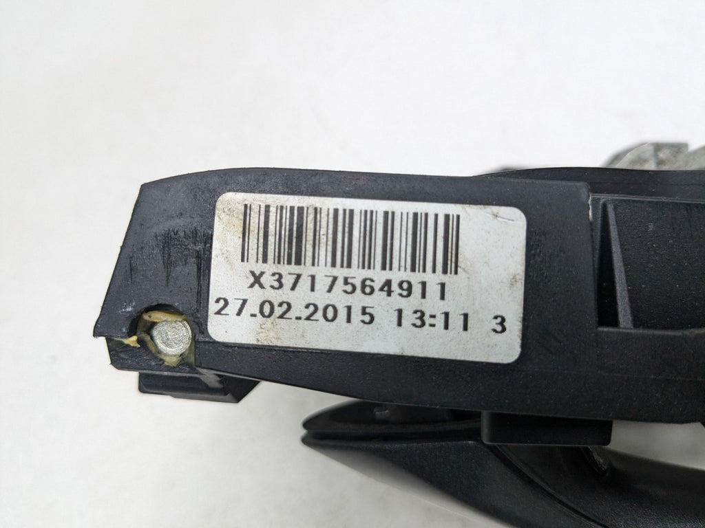 2014 - 2016 BMW 528I OEM EXTERIOR DOOR HANDLE REAR LEFT DRIVER SIDE