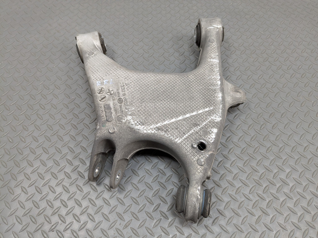 2014 - 2016 BMW 528I OEM LOWER CONTROL ARM REAR RIGHT PASSENGER SIDE