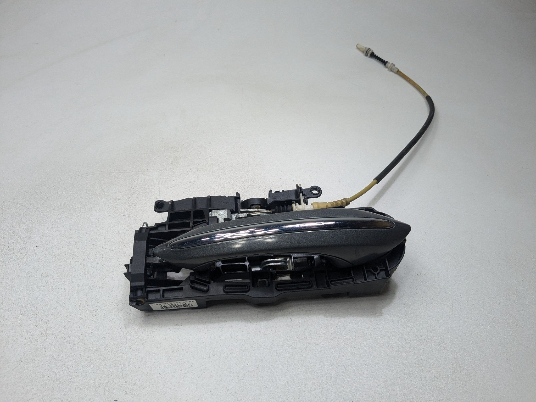 2014 - 2016 BMW 528I OEM EXTERIOR DOOR HANDLE REAR RIGHT PASSENGER SIDE