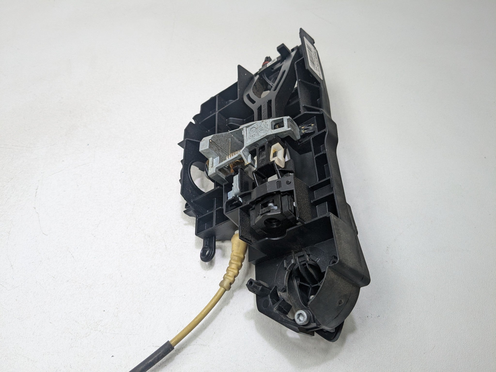 2014 - 2016 BMW 528I OEM EXTERIOR DOOR HANDLE REAR RIGHT PASSENGER SIDE