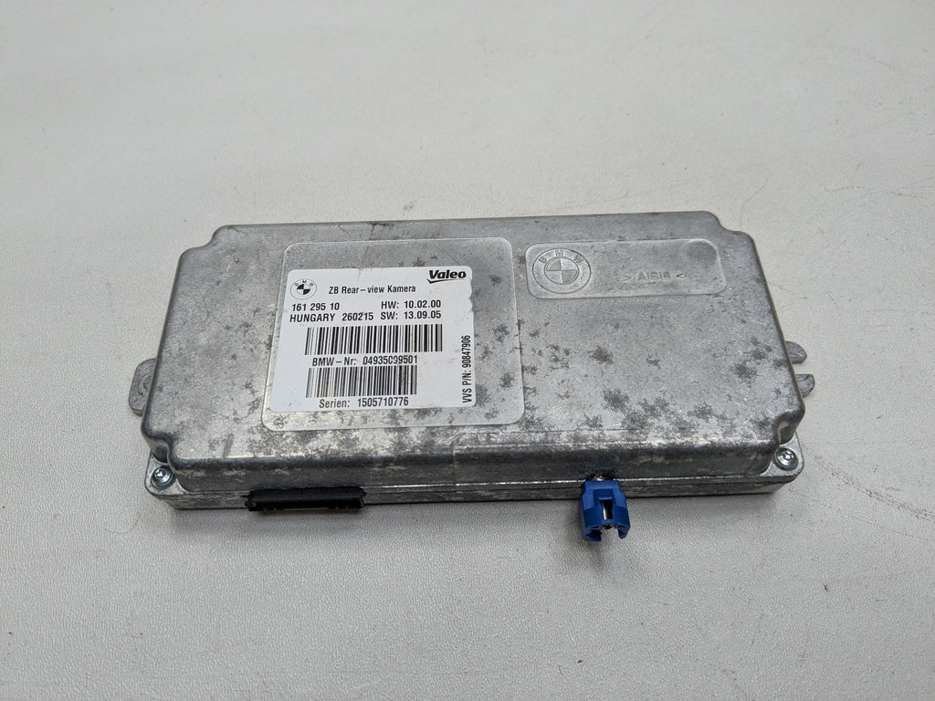 2014 - 2016 BMW 528I OEM REAR VIEW CAMERA ASSIST CONTROL MODULE UNIT