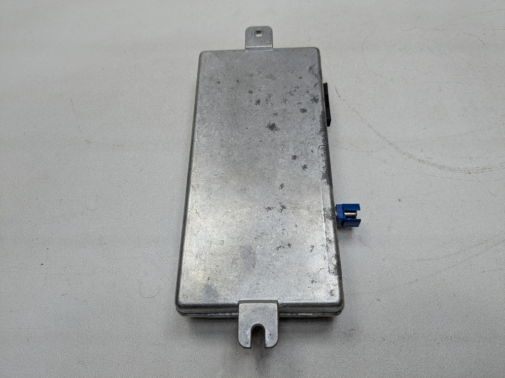 2014 - 2016 BMW 528I OEM REAR VIEW CAMERA ASSIST CONTROL MODULE UNIT