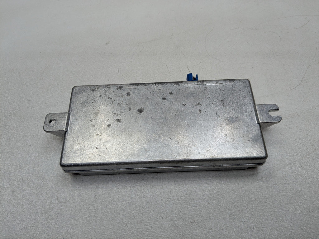 2014 - 2016 BMW 528I OEM REAR VIEW CAMERA ASSIST CONTROL MODULE UNIT