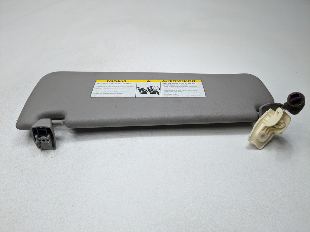 2014 - 2016 BMW 528I OEM INTERIOR SUN VISOR FRONT RIGHT PAASSENGER SIDE