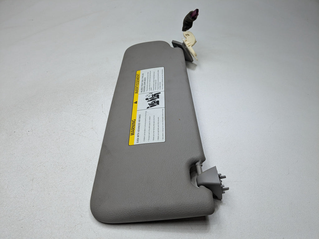 2014 - 2016 BMW 528I OEM INTERIOR SUN VISOR FRONT RIGHT PAASSENGER SIDE