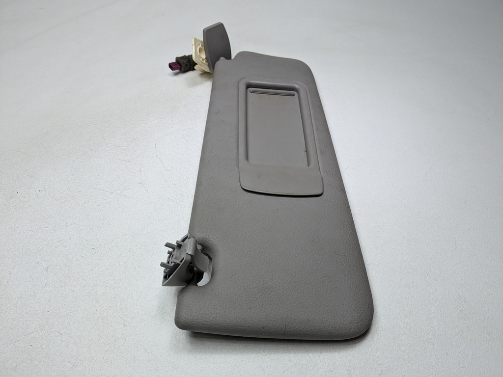 2014 - 2016 BMW 528I OEM INTERIOR SUN VISOR FRONT RIGHT PAASSENGER SIDE