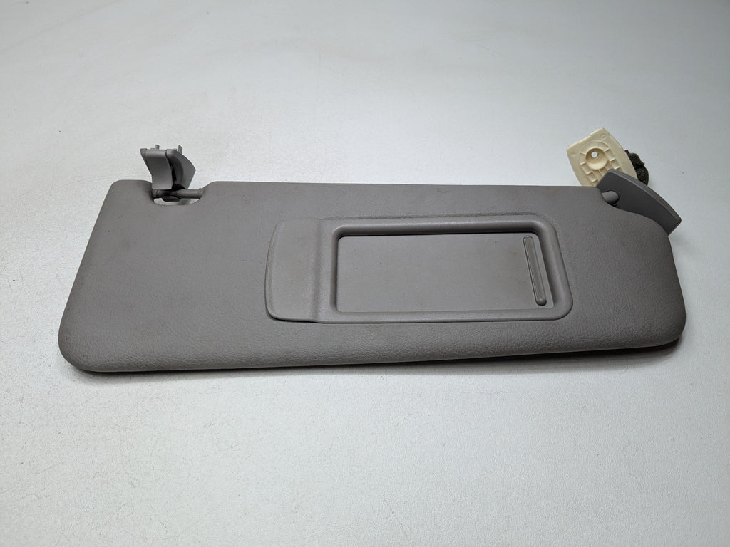 2014 - 2016 BMW 528I OEM INTERIOR SUN VISOR FRONT RIGHT PAASSENGER SIDE