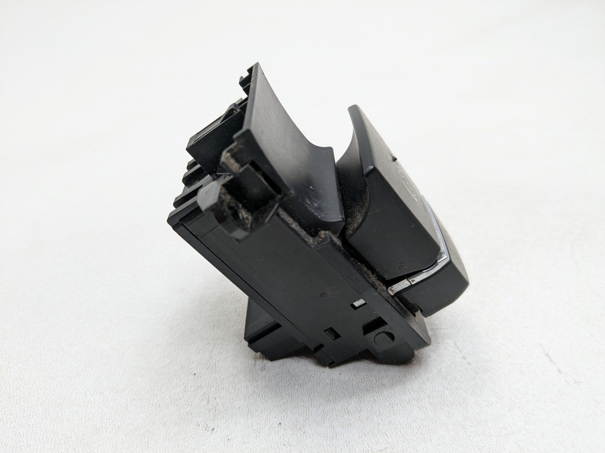 2014 - 2016 BMW 528I OEM EMERGENCY PARKING BRAKE AUTO HOLD CONTROL SWITCH