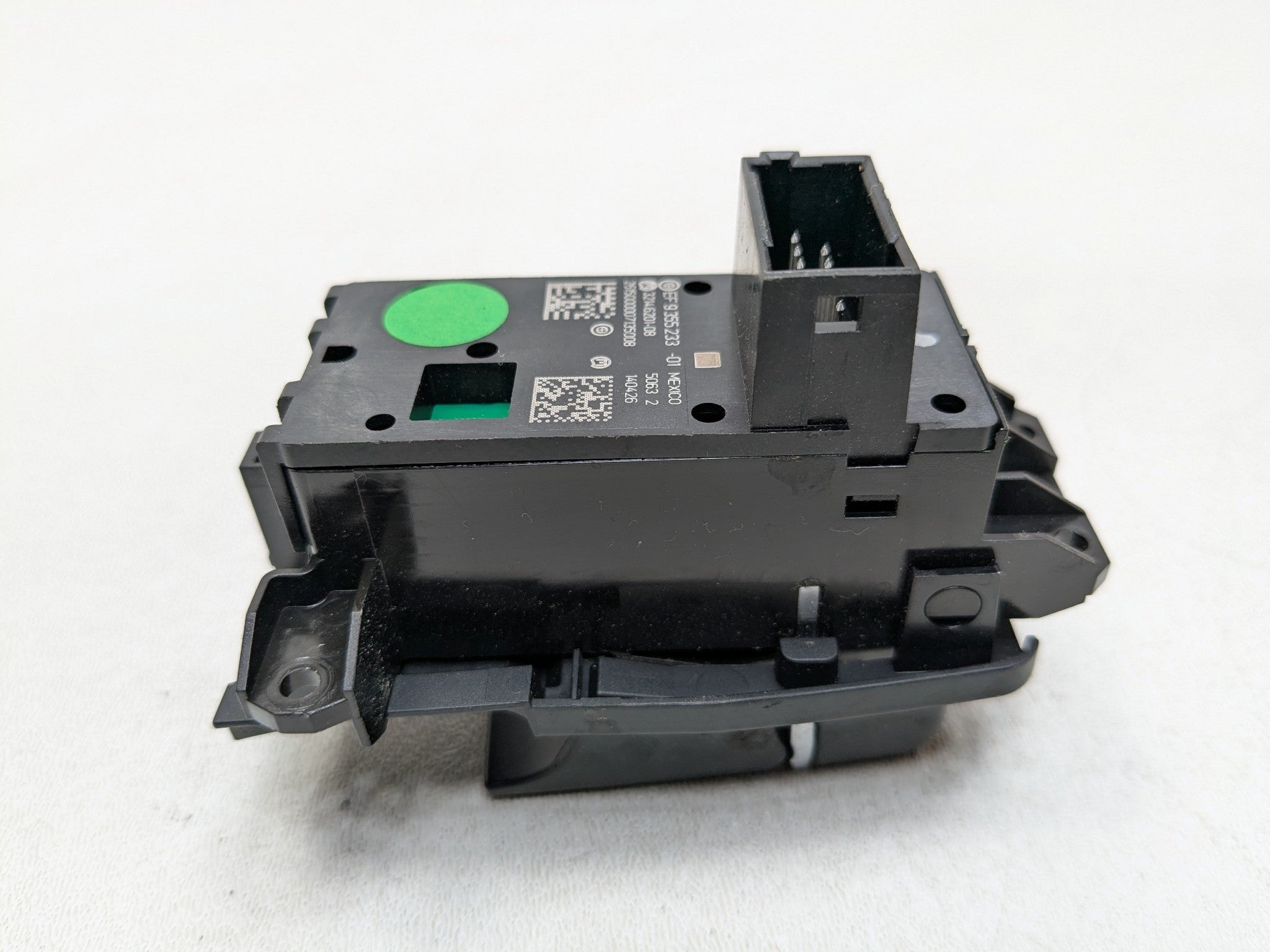 2014 - 2016 BMW 528I OEM EMERGENCY PARKING BRAKE AUTO HOLD CONTROL SWITCH