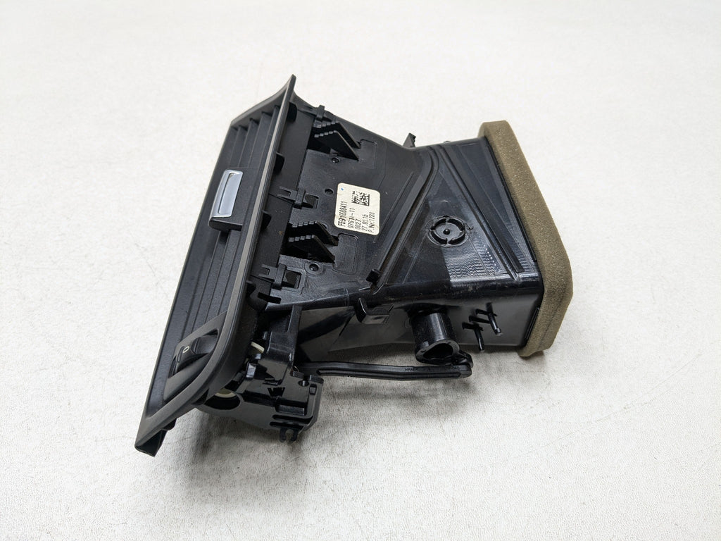 2014 - 2016 BMW 528I OEM AC HEATER AIR VENT GRILLE FRONT RIGHT PASSENGER SIDE