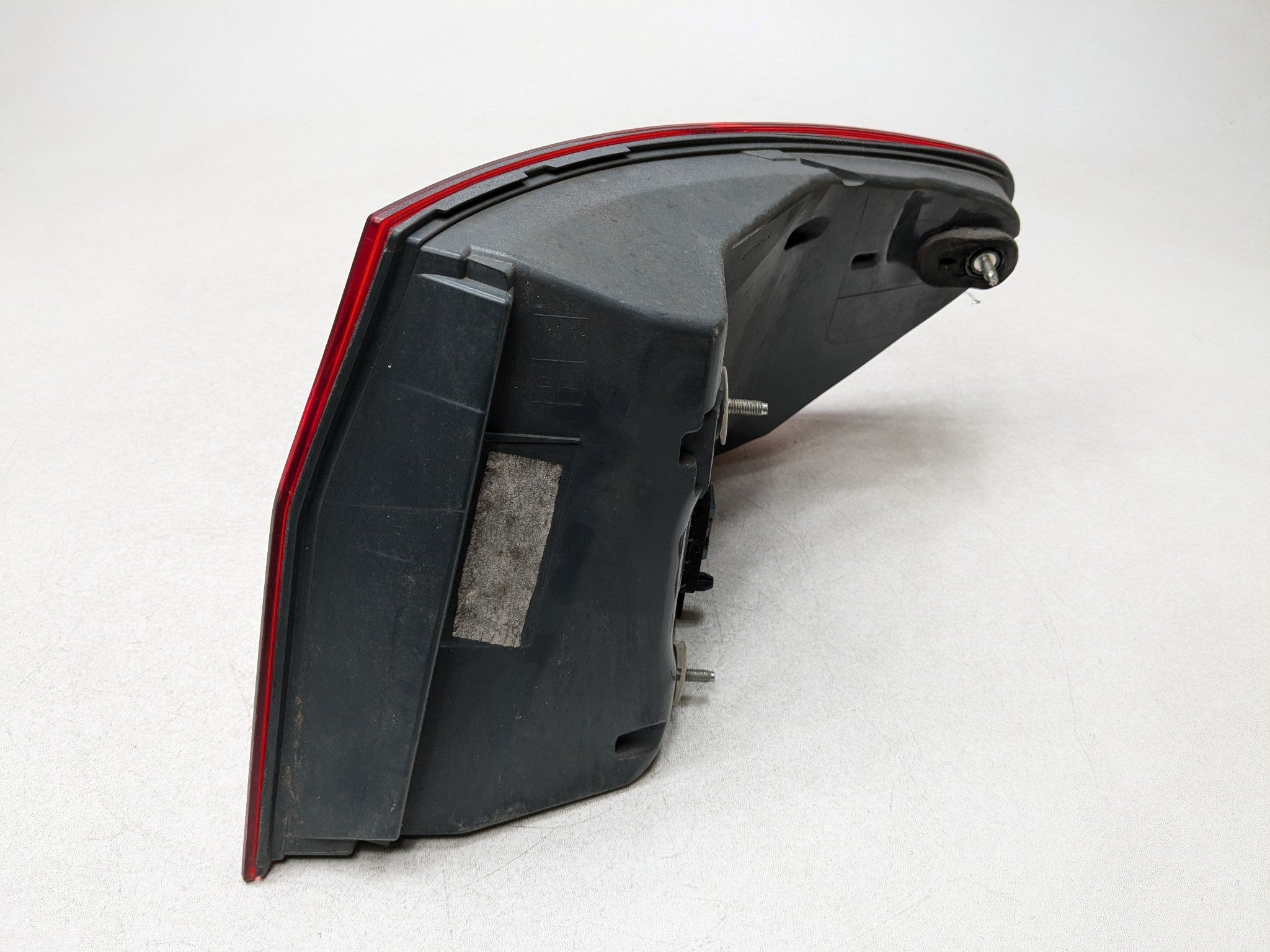 2014 - 2016 BMW 528I OEM LID MOUNTED TAIL LIGHT ASSEMBLY REAR LEFT DRIVER SIDE