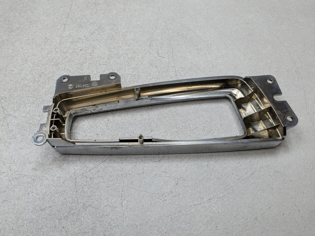 2014 - 2016 BMW 528I OEM CONSOLE EMERGENCY PARKING BRAKE SHIFTER TRIM