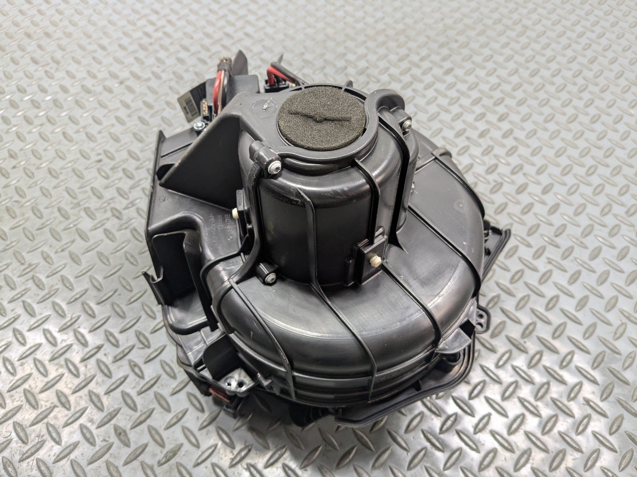 2014 - 2016 BMW 528I OEM AC EVAPORATOR HEATER BLOWER MOTOR FAN ASSEMBLY