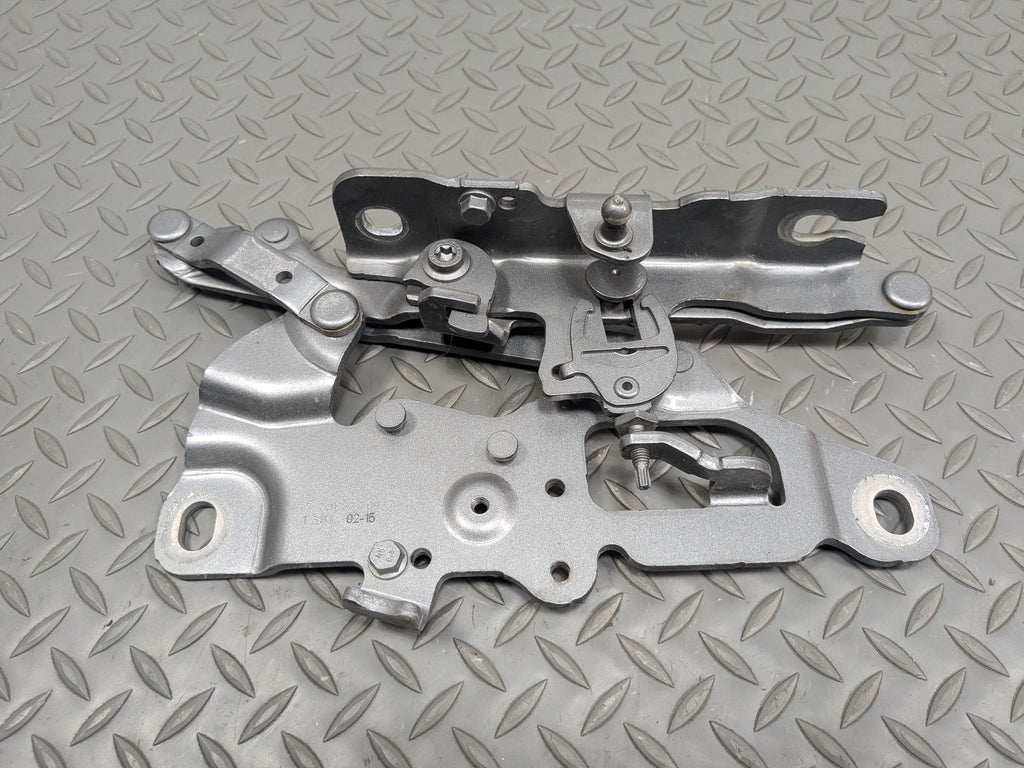 2014 - 2016 BMW 528I OEM HOOD HINGE SUPPORT BRACKET FRONT LEFT DRIVER SIDE