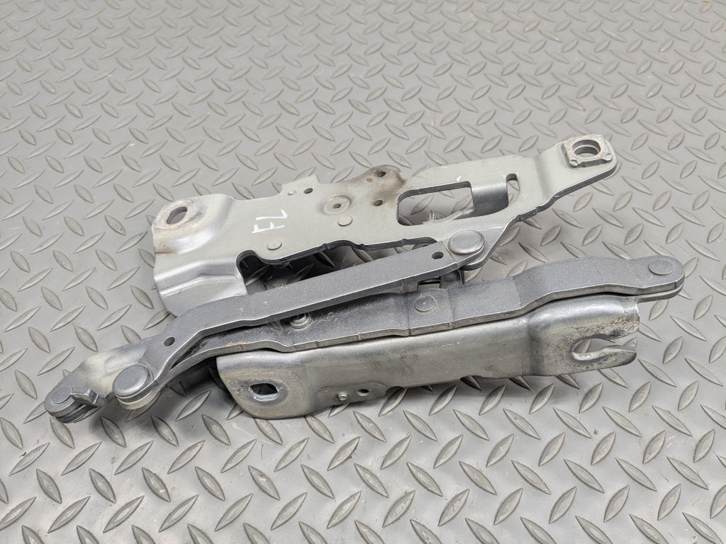 2014 - 2016 BMW 528I OEM HOOD HINGE SUPPORT BRACKET FRONT LEFT DRIVER SIDE