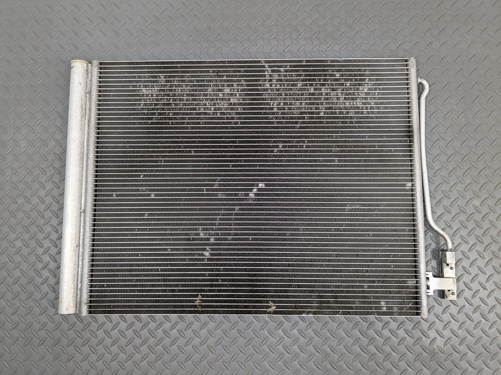 2014 - 2016 BMW 528I OEM AC AIR CONDITIONING CONDENSER RADIATOR ASSEMBLY