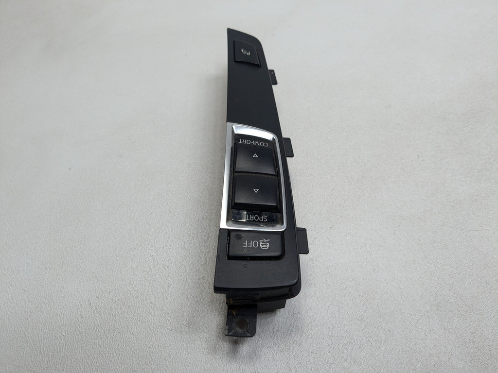 2014 - 2016 BMW 528I OEM CENTER CONSOLE SUSPENSION CONTROL PANEL SWITCH ASSEMBLY