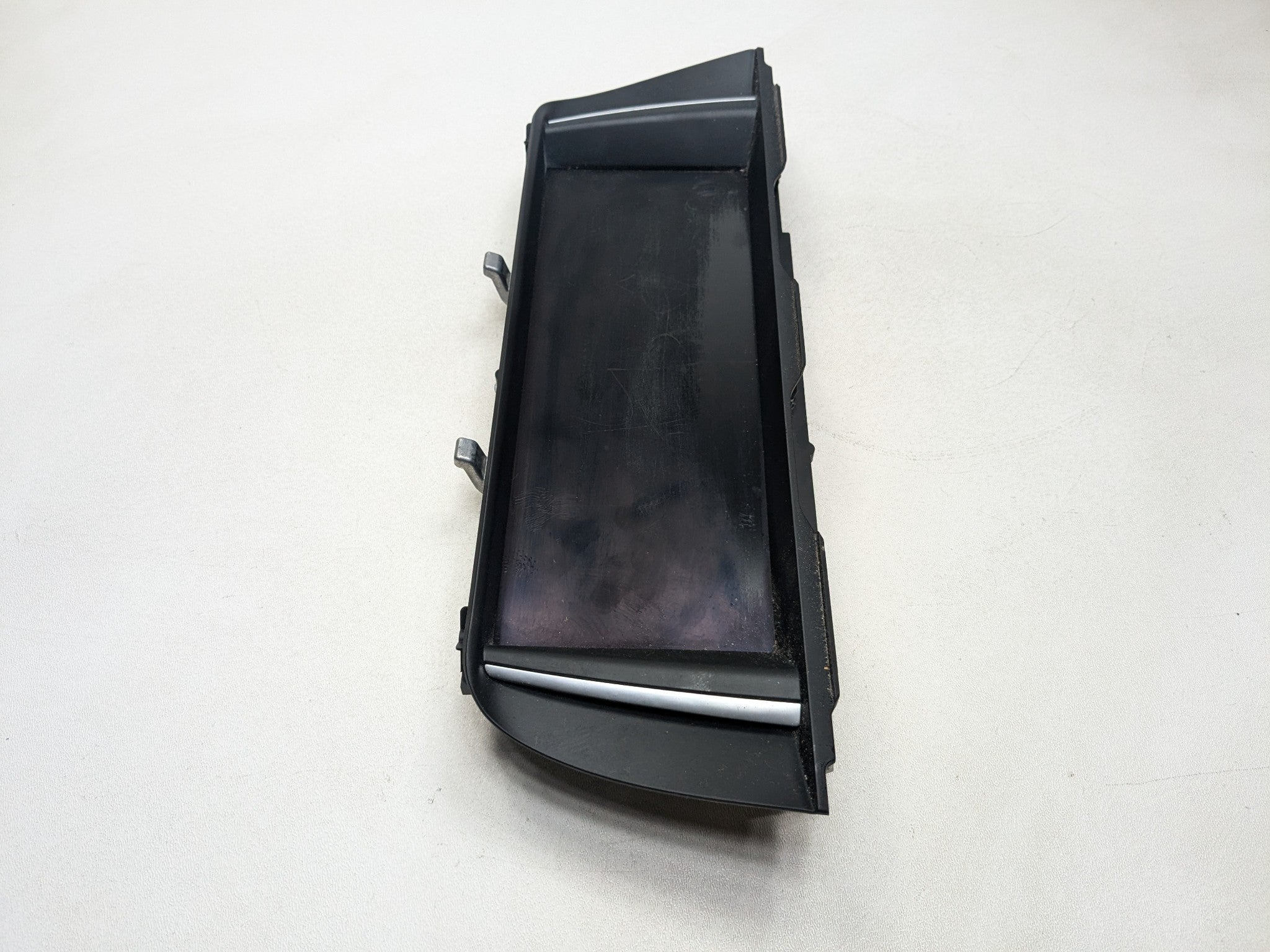 2014 - 2016 BMW 528I OEM DASH INFO GPS TV SCREEN NAVIGATION INFORMATION MONITOR