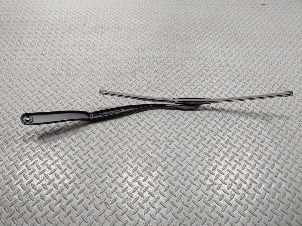 2014 - 2016 BMW 528I OEM WINDSHIELD WIPER ARM WITH BLADE FRONT LEFT DRIVER SIDE