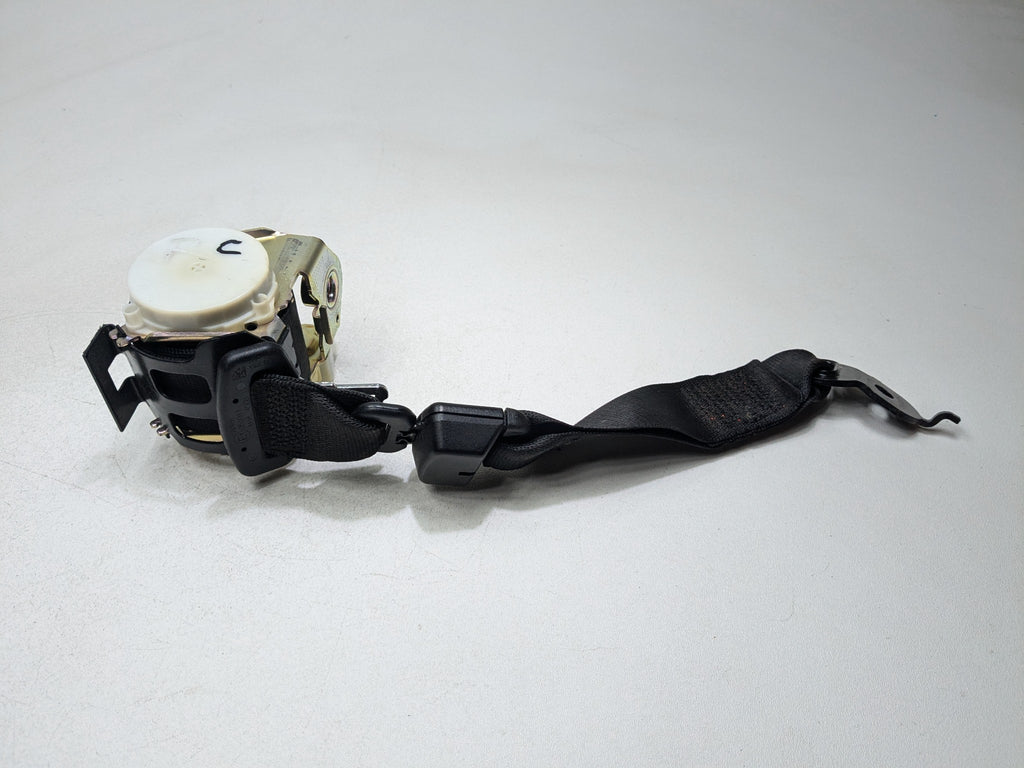 2014 - 2016 BMW 528I OEM SAFETY SEAT BELT RETRACTOR BLACK REAR CENTER SECOND ROW