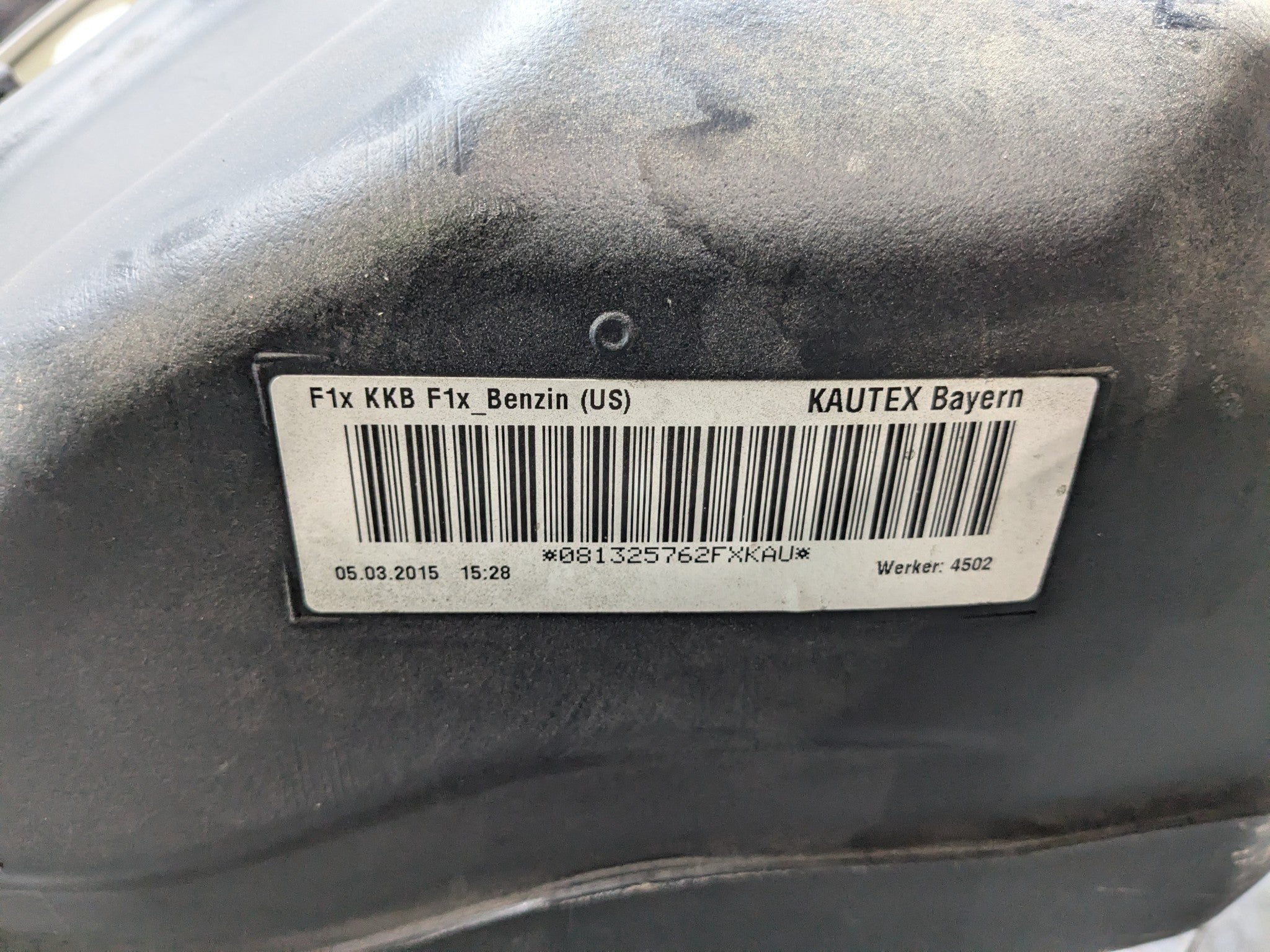 2014 - 2016 BMW 528I OEM GASOLINE GAS FUEL TANK RESERVOIR ASSEMBLY