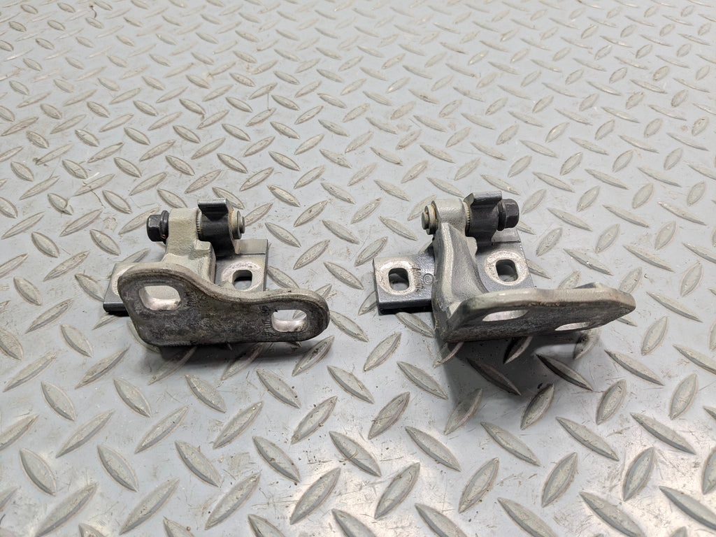 06 - 08 BMW 750I OEM DOOR HINGE SET UPPER AND LOWER FRONT RIGHT PASSENGER SIDE