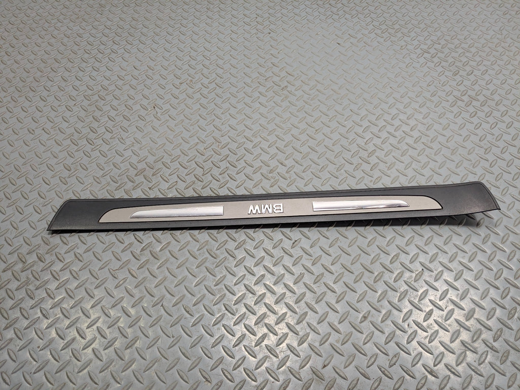 06 - 08 BMW 750I OEM DOOR SCUFF SILL STEP PLATE COVER FRONT RIGHT PASSENGER SIDE