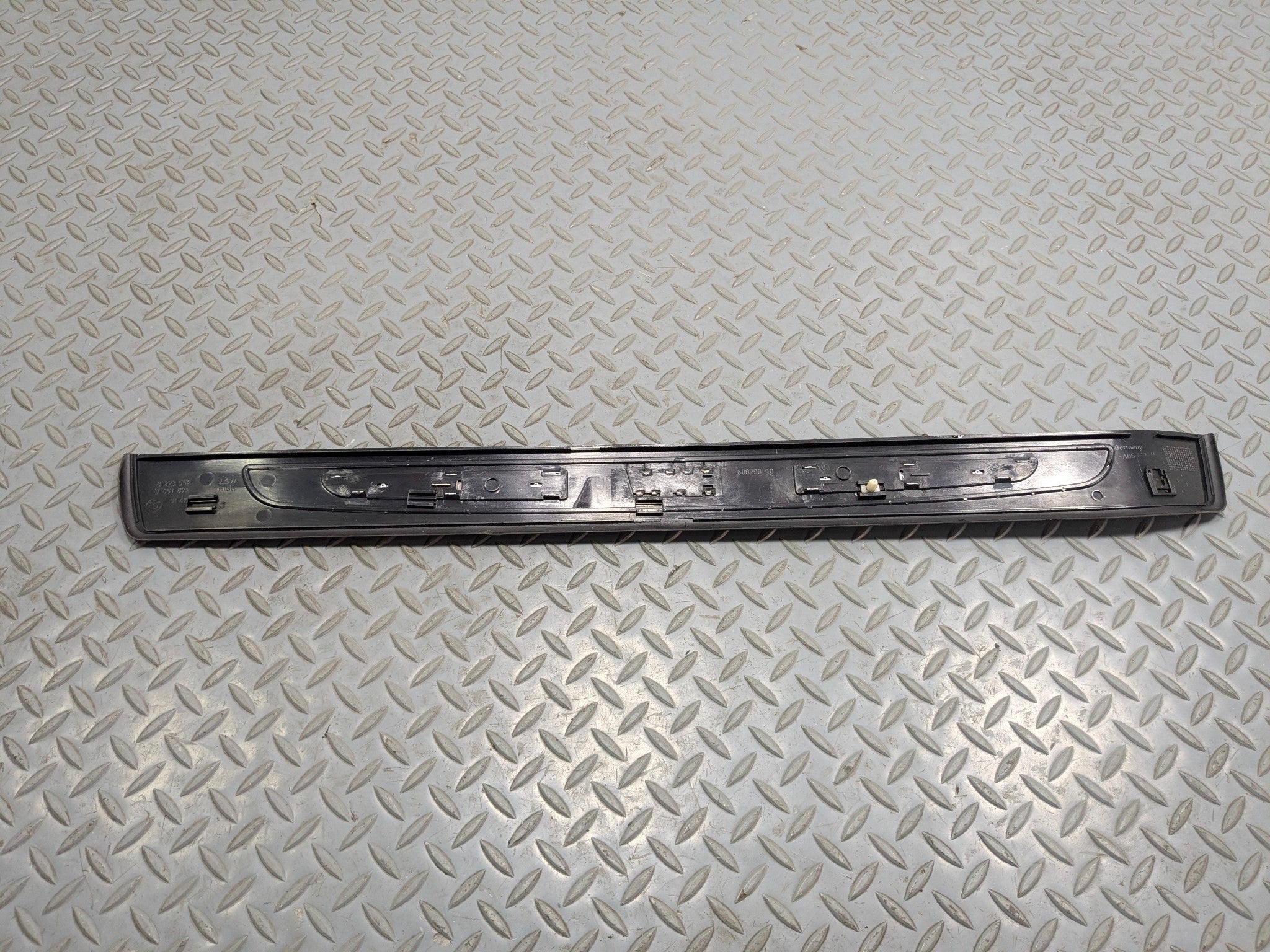 06 - 08 BMW 750I OEM DOOR SCUFF SILL STEP PLATE COVER FRONT RIGHT PASSENGER SIDE