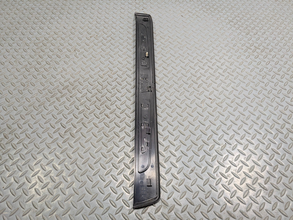 06 - 08 BMW 750I OEM DOOR SCUFF SILL STEP PLATE COVER FRONT RIGHT PASSENGER SIDE