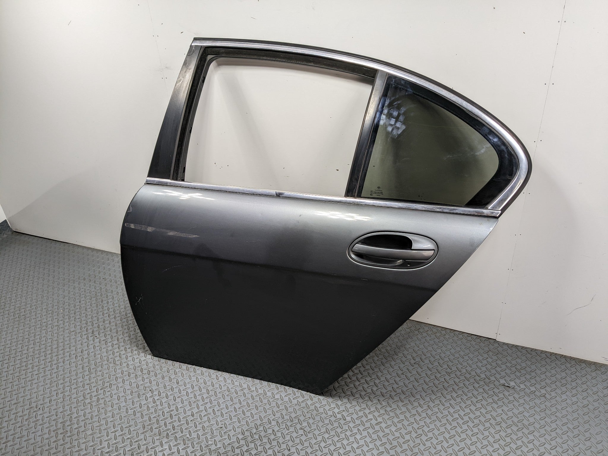 06 - 08 BMW 750I OEM DOOR SHELL PANEL WITH EXTERIOR DOOR HANDLE REAR LEFT SIDE