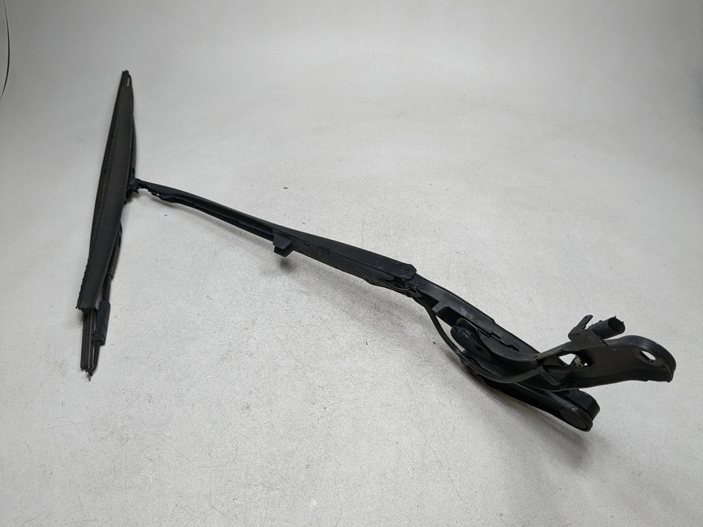 06 - 08 BMW 750I OEM WINDSHIELD WIPER ARM WITH BLADE FRONT RIGHT PASSENGER SIDE