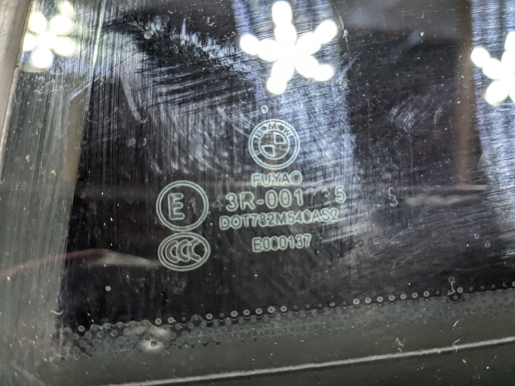 2012 - 2015 BMW 328I OEM VENT WINDOW GLASS REAR LEFT DRIVER SIDE
