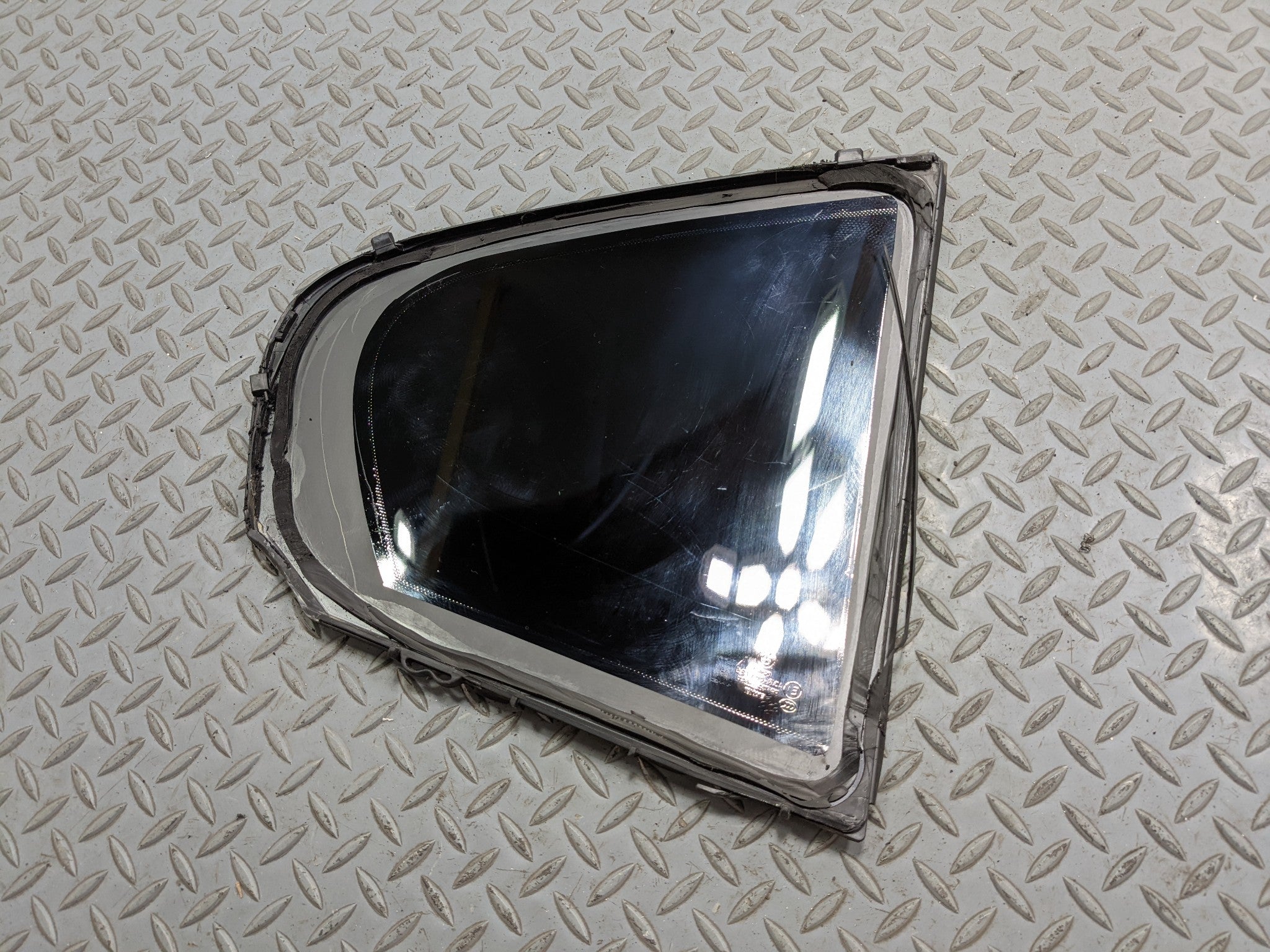 2012 - 2015 BMW 328I OEM VENT WINDOW GLASS REAR LEFT DRIVER SIDE