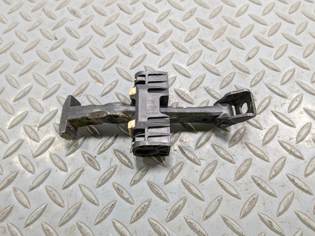 2011 - 2014 MINI COOPER CLUBMAN OEM DOOR CHECK STRAP STOPPER FRONT RIGHT SIDE