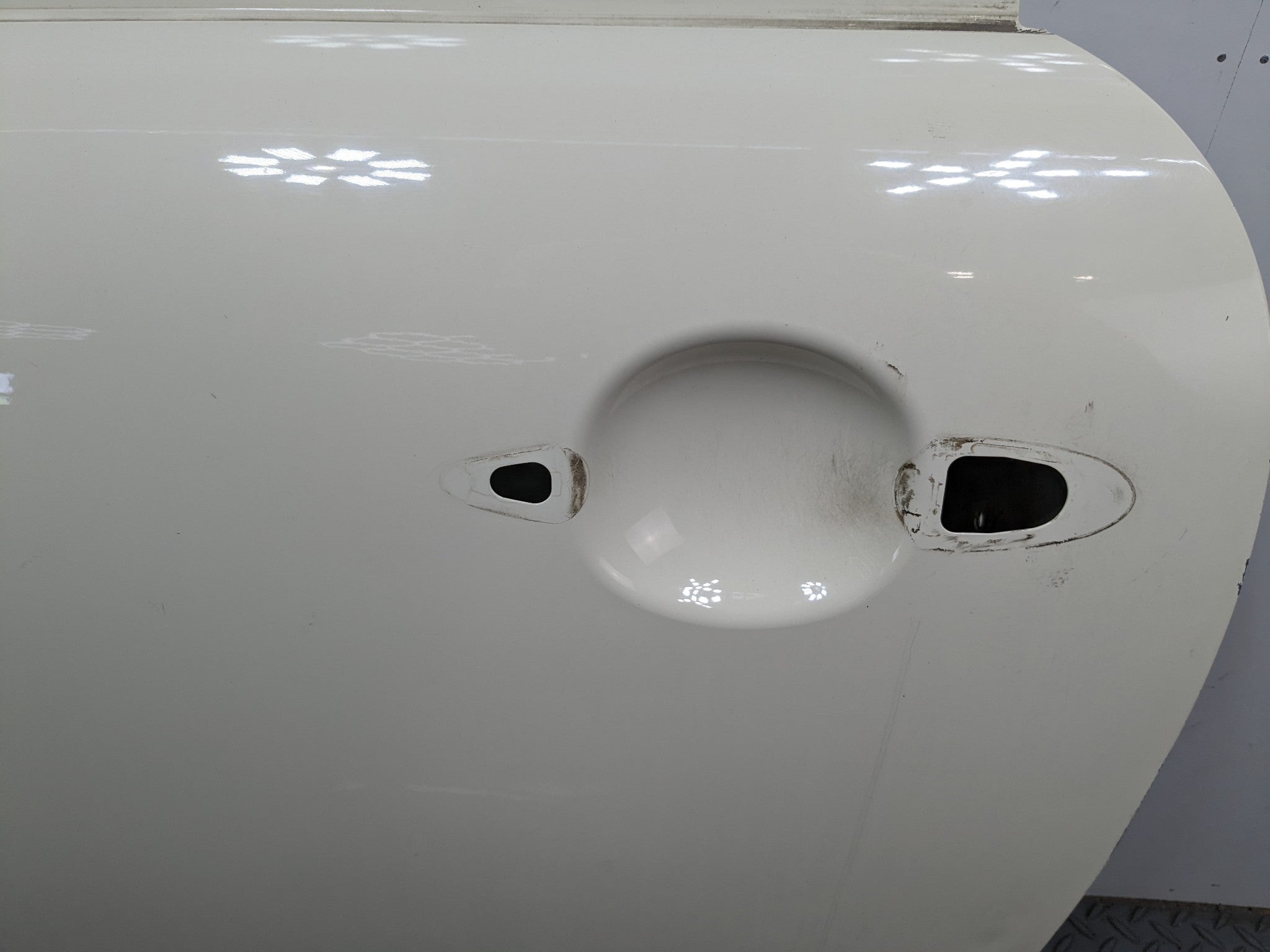 11 - 14 MINI COOPER CLUBMAN OEM DOOR SHELL PANEL PEPPER WHITE FRONT LEFT SIDE