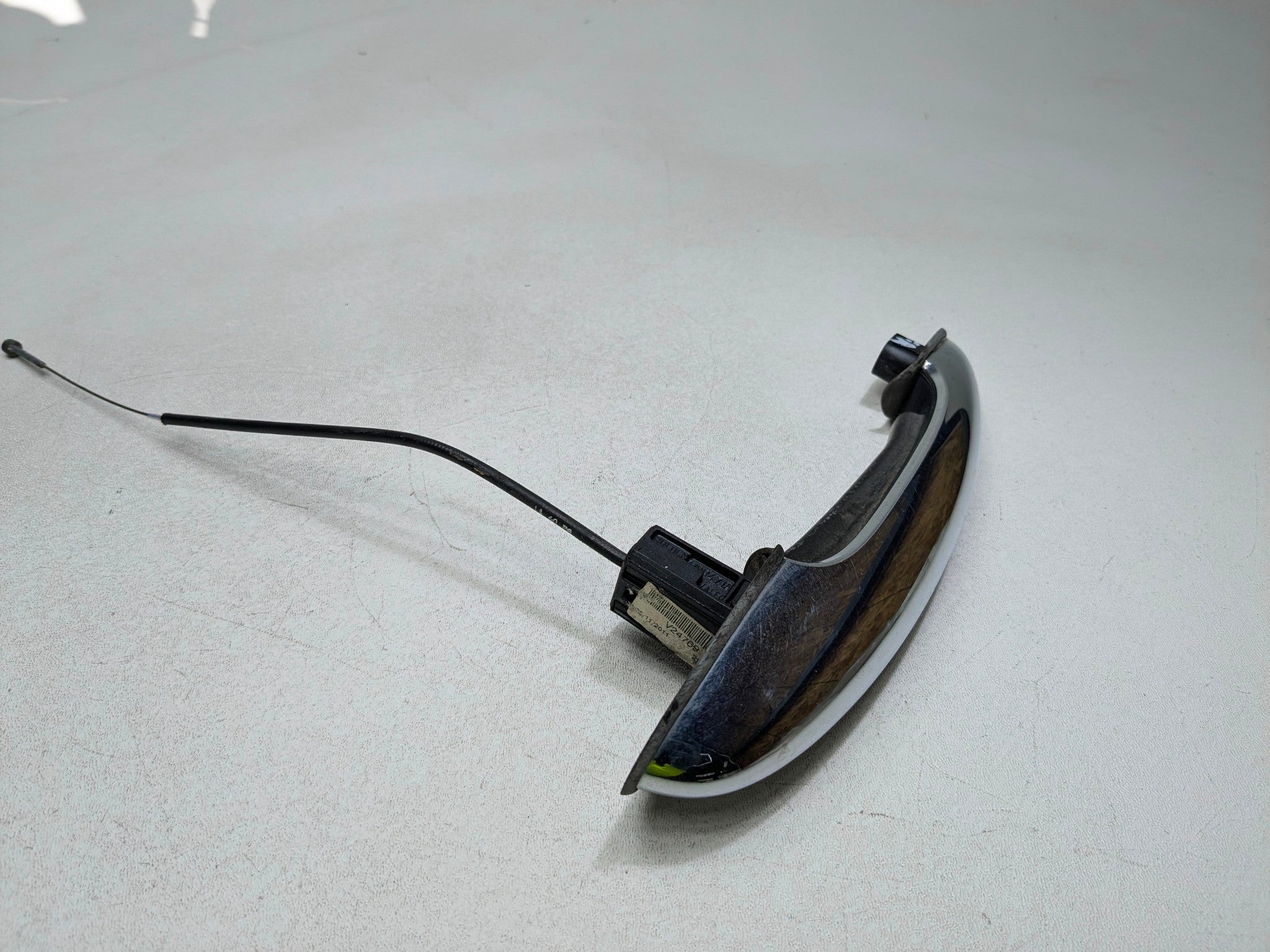 2011 - 2014 MINI COOPER CLUBMAN OEM EXTERIOR DOOR HANDLE FRONT RIGHT SIDE
