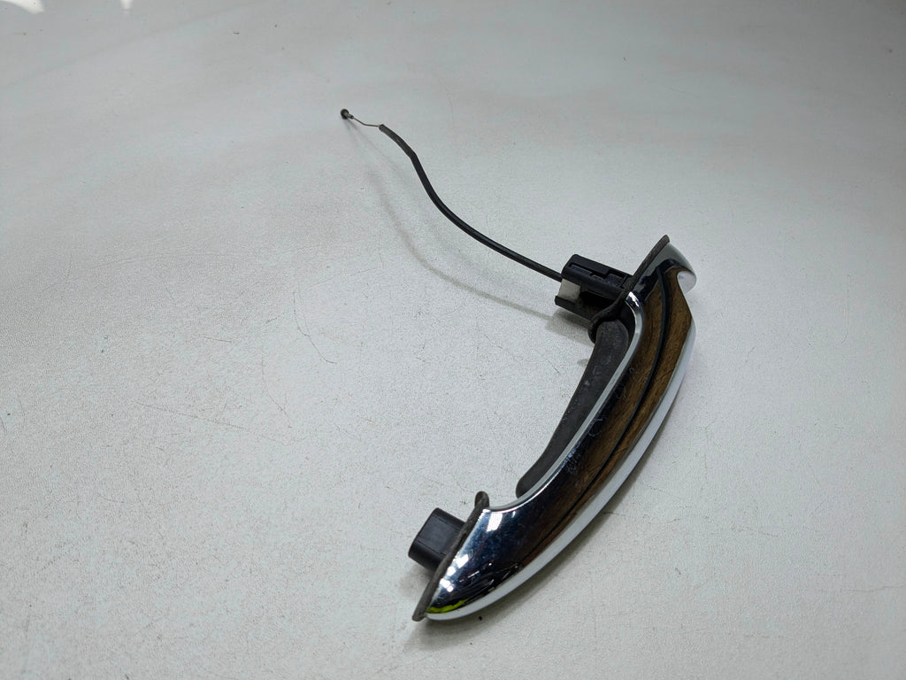 2011 - 2014 MINI COOPER CLUBMAN OEM EXTERIOR DOOR HANDLE FRONT LEFT DRIVER SIDE