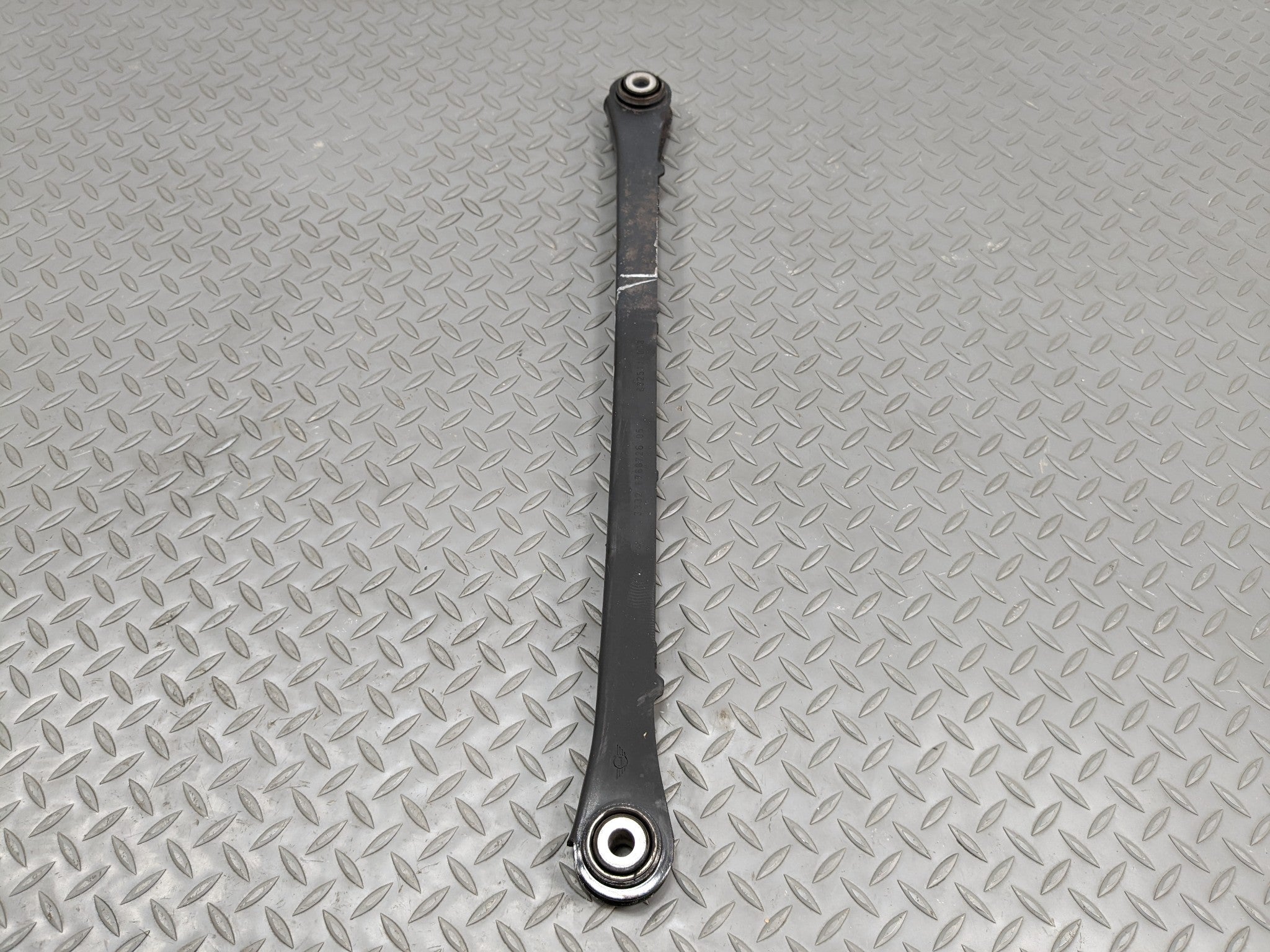 2011 - 2014 MINI COOPER CLUBMAN OEM LOWER CONTROL ARM REAR LEFT DRIVER SIDE