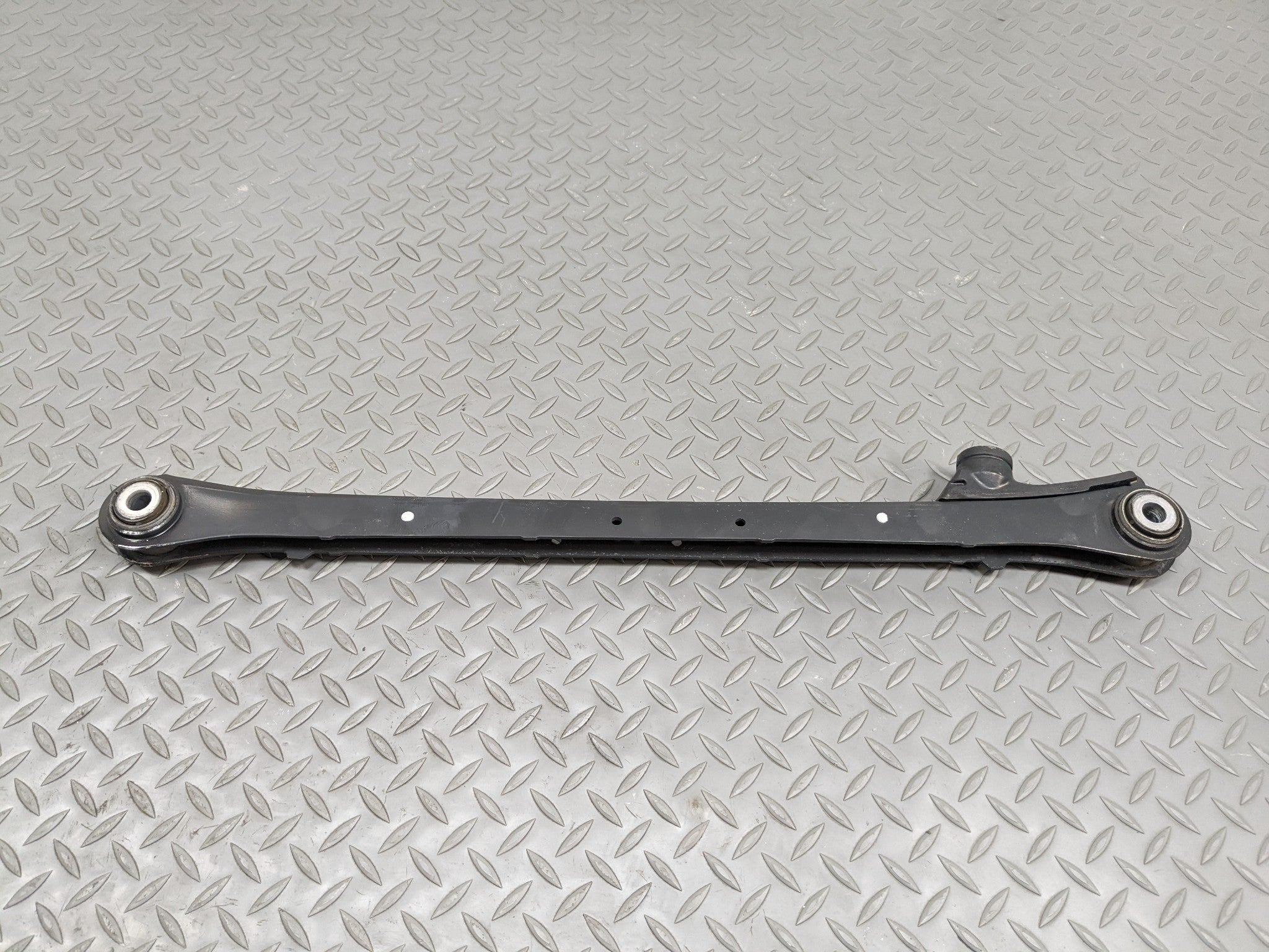 2011 - 2014 MINI COOPER CLUBMAN OEM UPPER CONTROL ARM REAR LEFT DRIVER SIDE