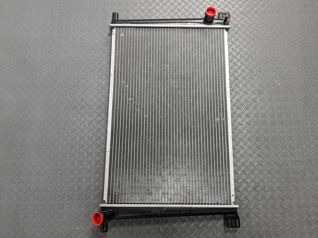 2011 - 2014 MINI COOPER CLUBMAN OEM ENGINE COOLING RADIATOR BASE ASSEMBLY