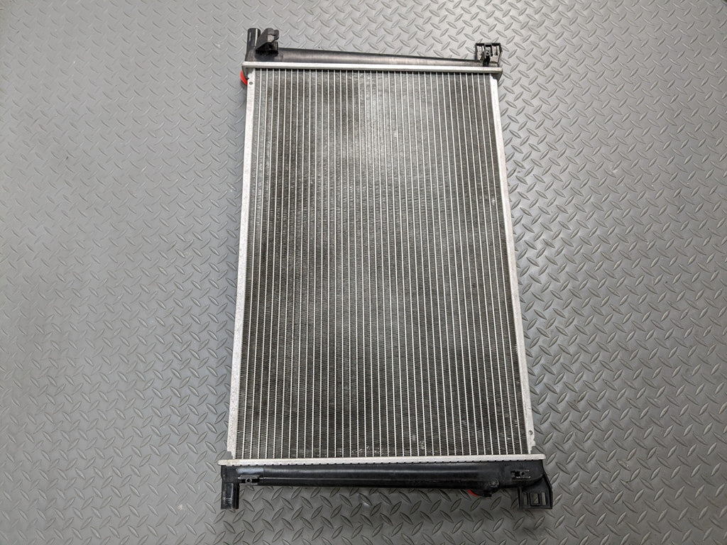 2011 - 2014 MINI COOPER CLUBMAN OEM ENGINE COOLING RADIATOR BASE ASSEMBLY