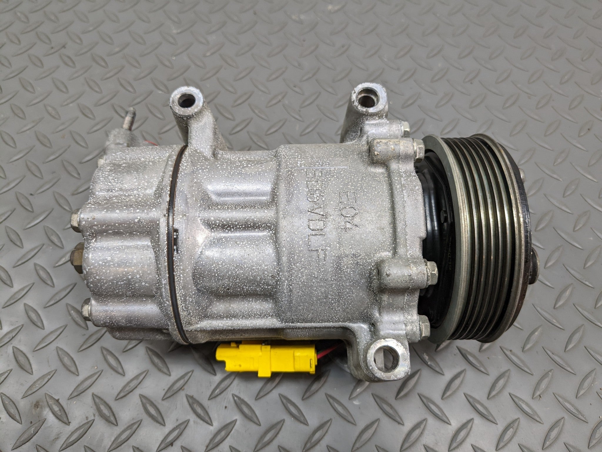 2011 - 2014 MINI COOPER CLUBMAN OEM AC AIR CONDITIONING COMPRESSOR PUMP UNIT
